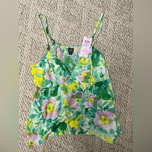 Floral Wildfable tank top size Large with tags still on